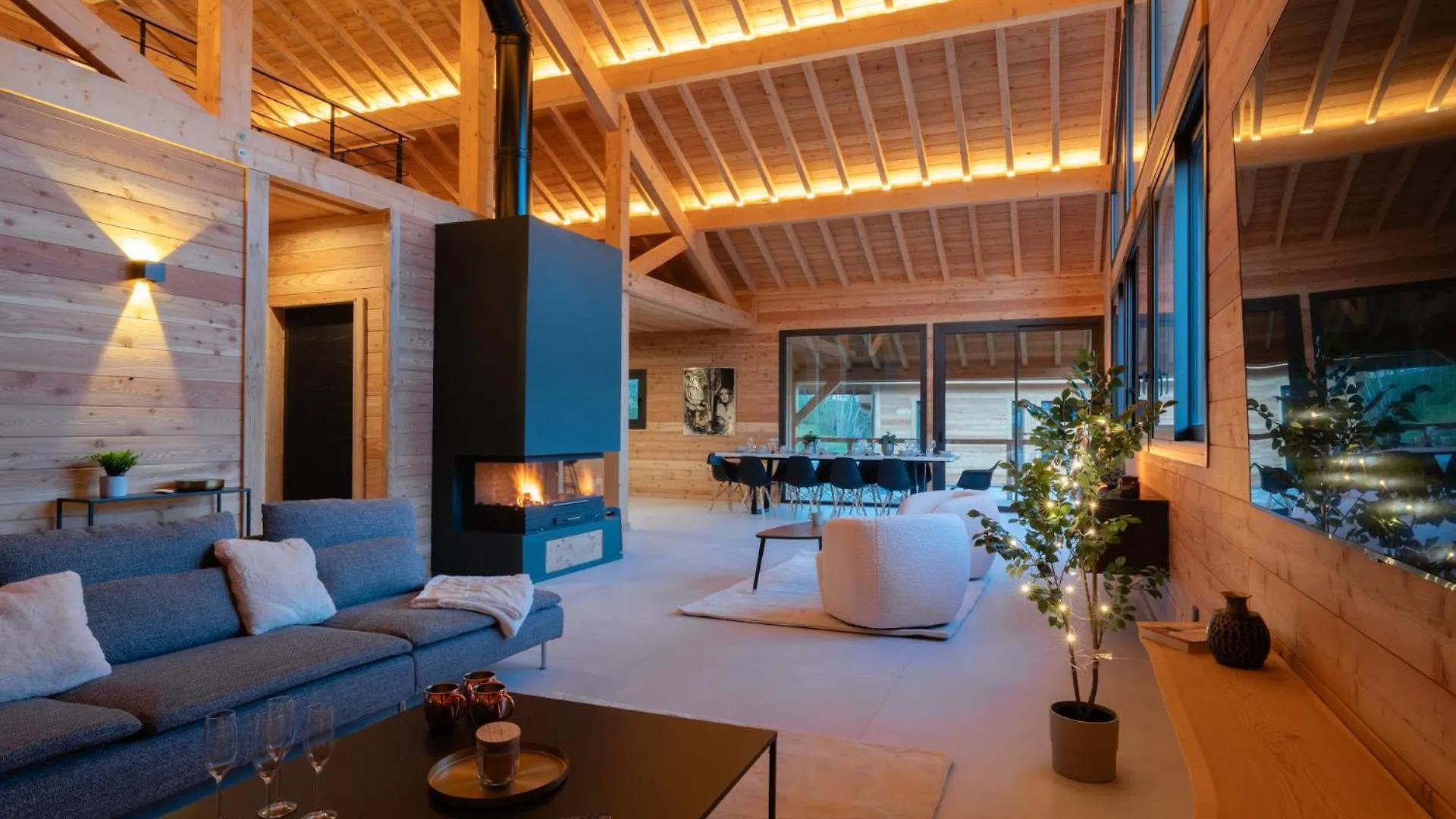 Chalet For Friends Luxe Et Spa Briancon   Briancon (Hautes-Alpes)