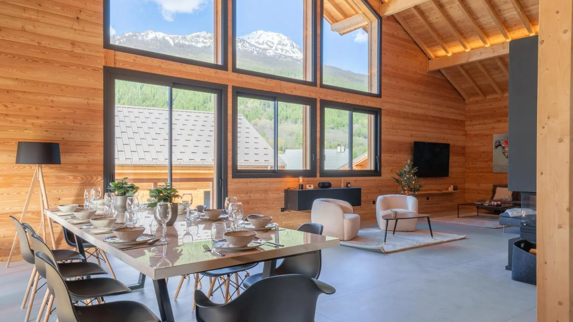 Chalet For Friends Luxe Et Spa Briancon  France