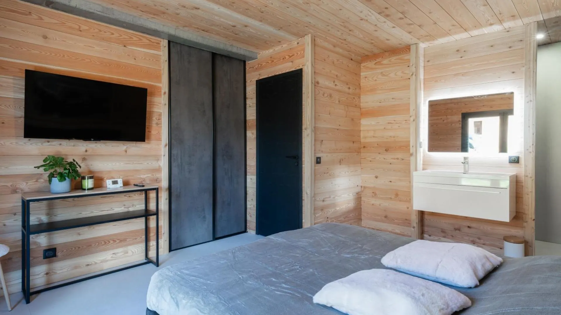 Chalet For Friends Luxe Et Spa Briancon  France